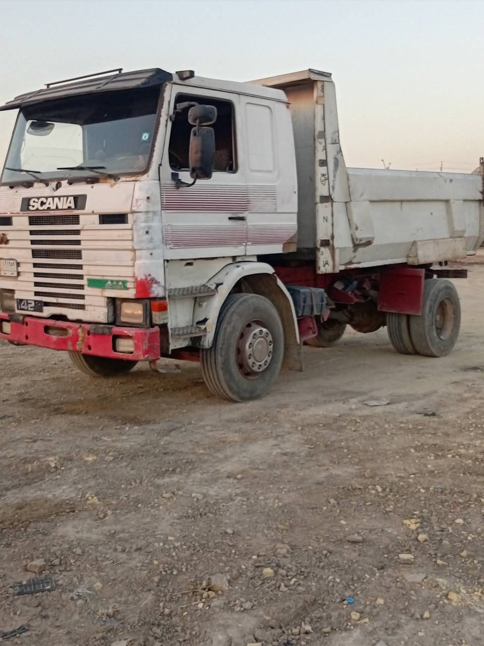 بيع مستعجل • شاحنة