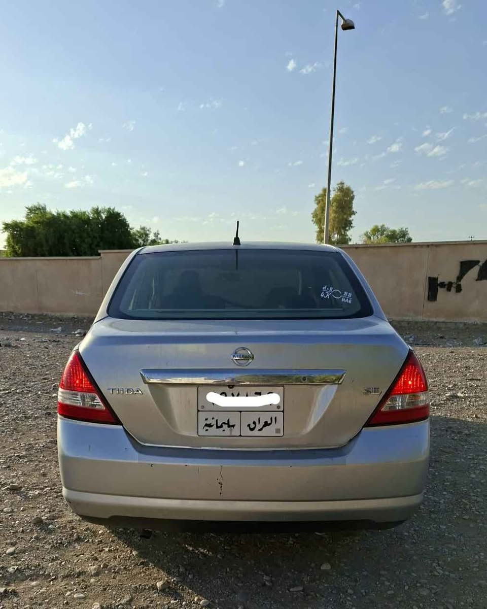 نيسان تيدا موديل 2008 بي بوياغ كةمى ساردى هةيه گێرو مەکینەی بەشەرت سەنەوی سالی بەسەر چوە نرخ 78$ مەجالى كةم
*********** كيفري, ديالى
