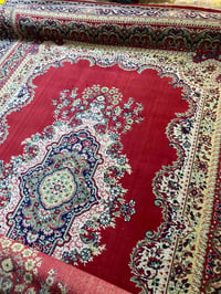 4*3 نظيفة ما بيها اي عيب   للتواصل 07715720384
