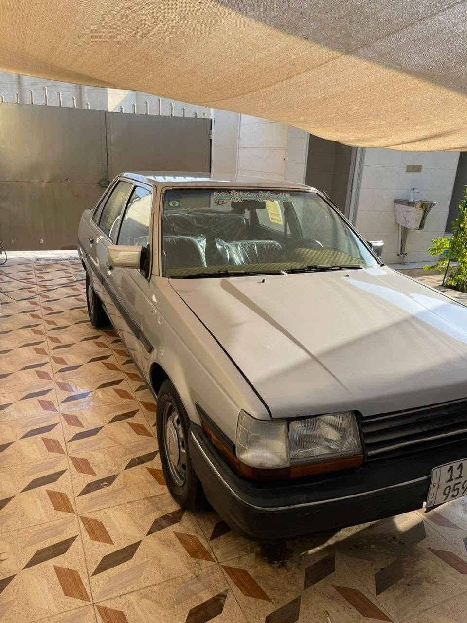للبيع تويوتا كرونا مديل 1984 سياره جديده كير مكينه صدر تخم تاير تبريد كله على وضع الشركه صبغ جماليه فقط بدون ضربه فقط جراد ومصبوغه السعر 45 وبيهه مجال مكاني واسط قضاء الصويره ***********
