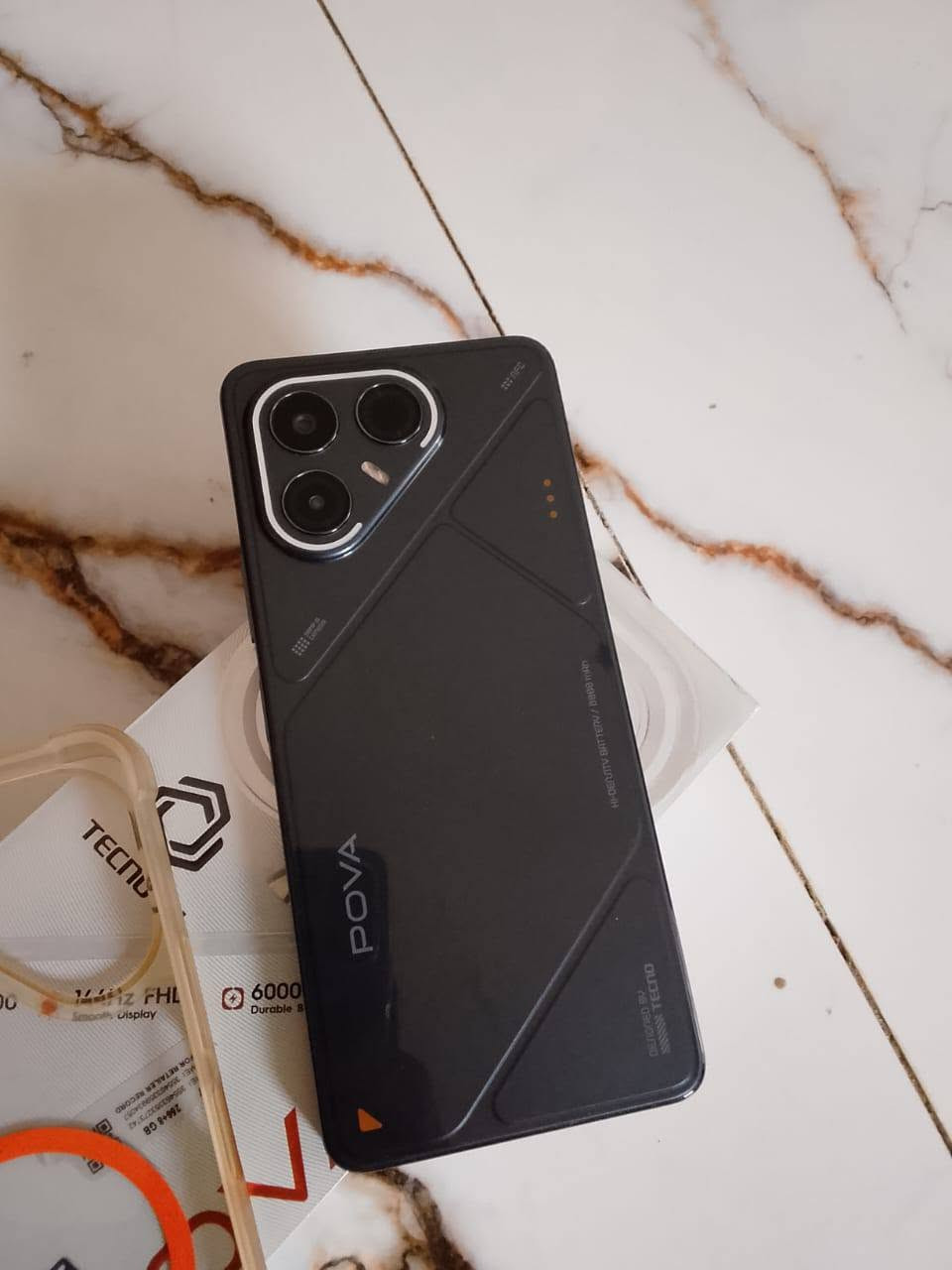 تكنو بوفا 7   5G
جهاز جدا نظيف استخدام قليل 
360 وبيه مجال بسيط
***********
