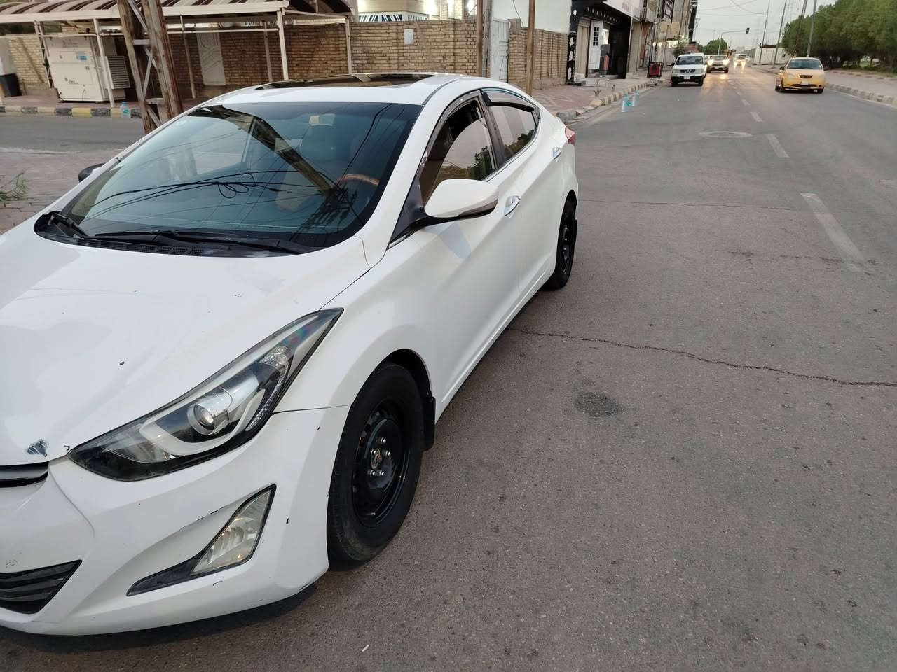 النترا موديل 15خليجي محرك 2000 بي خيط بخار  سياره مجفيه ع صفحه اليمنه  صدرها نص عمر بيهه قطع صبغ ابيعلك عام اكفلها الك من الكص  تحويل رقم بغداد  مباشر  سعر 72  بيهه مجال مكانها واسط مركز المدينه  اقره المنشور وتصل وبيهه مجال ***********
