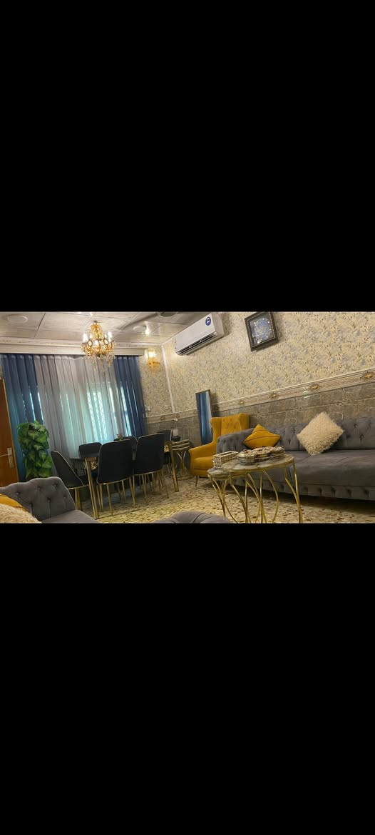 🤎 تخم تركي ثقيل
✨ تصميم راقي وفخم
🛋️ مرتب وحلو
💰 السعر: 350 ألف 
📞 للتواصل: ***********
