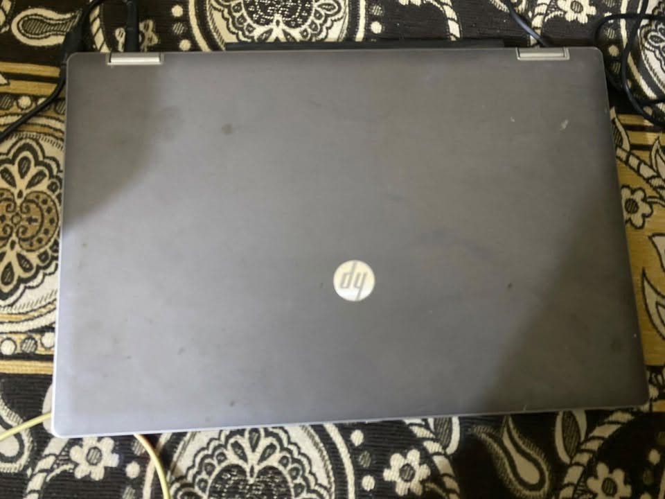 حاسبه hpشغاله شحن وكهرباء ملحقات شاحنه السعر 150 وبي مجال.
حاسبه دل شغاله فقط ع كهرباء وبدون شاحنه السعر 100
وبي مجال. 

***********
