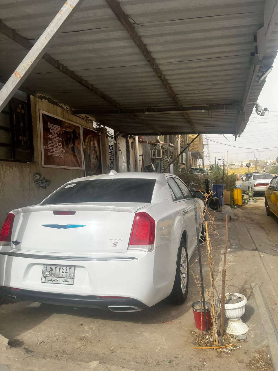 سلا عليكم اوباما Cموديل ١٩ اصل  معلايه راجعه اصل فقط  الترميز باقي
حادثه كلير اربعه بيبان 
السياره فول فتحتين ..
كشنات كهرباء ..
حار بار ..
جلد .. 
تحكم سيترين..
تثبيت مسار ..
كشن ذاكره ..
برده خلفيه كهربائي..
لسياره فول ماعده الرادار واشاير بل مري 
السعر 230 بيها مجال تستلم اصل كافه الرسوم مدفوعه 
***********
