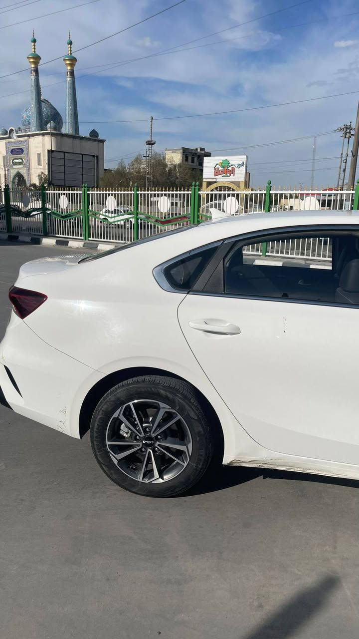 سلام عليكم متاحK3 . فول مواصفات 2024 ماشيه 6000 الي يحب يقتنيه يتصل ***********
