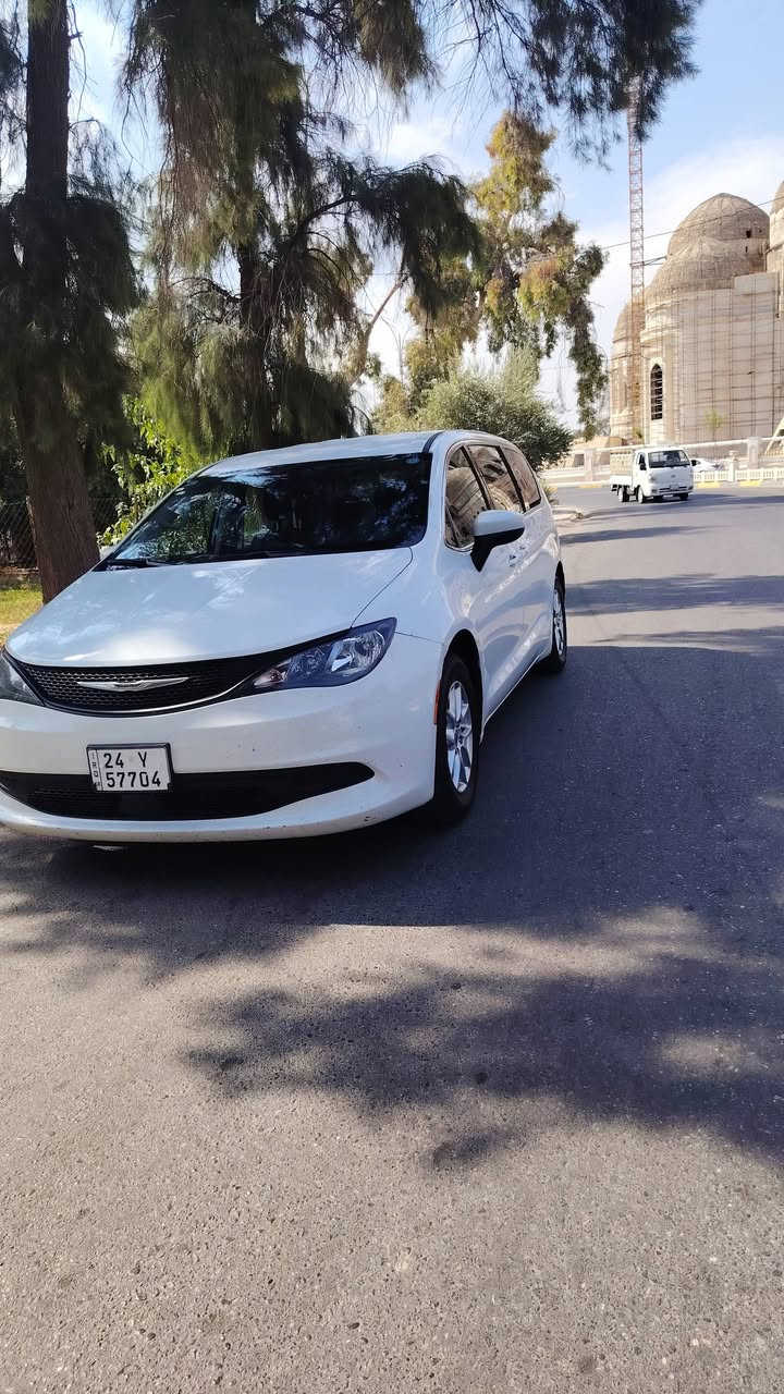 سلام عليكم اخوتي سياره للبيع ڤيوچر موديل 23 ظررها بخصه بل جاملغ لخلف اليمين معدل Bdr سعره ع خاص ***********
