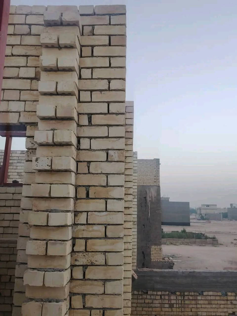 خلفه بناء متفرغ وملتزم ب لعمل ونرضي الله ونرضيكم ومن الله توفيق ***********
