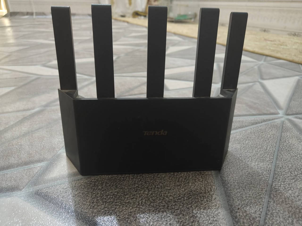 سلام عليكم
راوتر تيندا الاصلي راوتر يدعم 5G 
سعرهه 45 راوتر كلش حلو
تحويلة نت ضوئي گيگه مشتغلهه بس شهر سعرها 25
ستلايت الغزال تكدر تشترك بيه تشاهد اللعبات سعره 40

للأستفسار ***********

مامتواجد ع الفيس رقمي كدامك وشنو يعجبك بخدمتك
