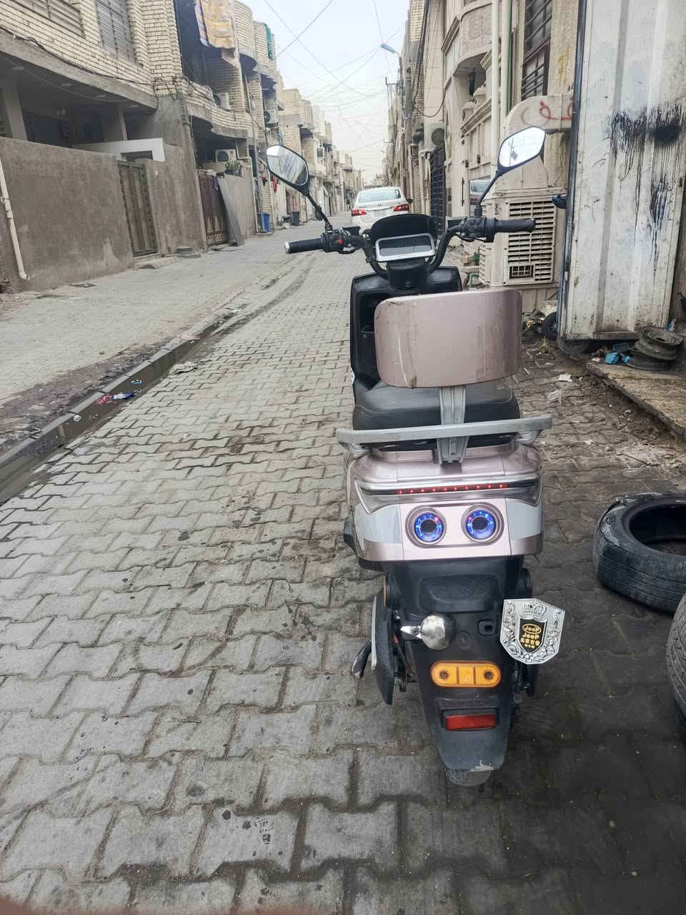 دراجة شحن • نوع ٣١٨ • ناقصه بطاريات