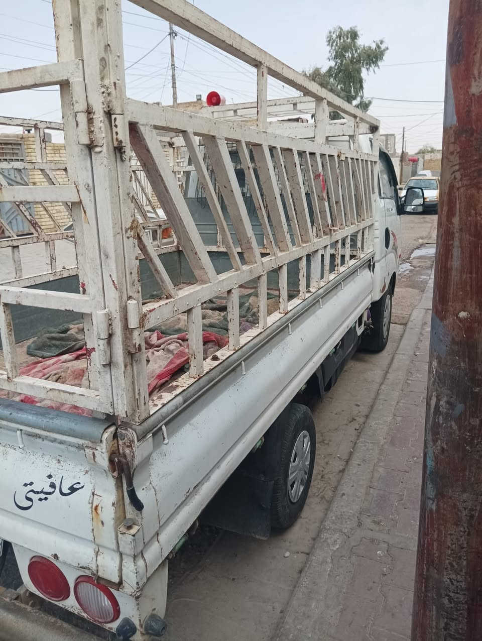 سلام عليكم بنكو موديل 2007سياره كفاله كشره وشاصي تخم تاير حداديه هسه مسويه تبريد ثلج ويه سويج  بس المكينه بيه ضعف  رقم بابل بسمي شرط التحويل بدون وكاله  مكان ميسان المجر الكبير  *********** السعر 67وبيه شويه مجال الشراي خابر وتدلل
