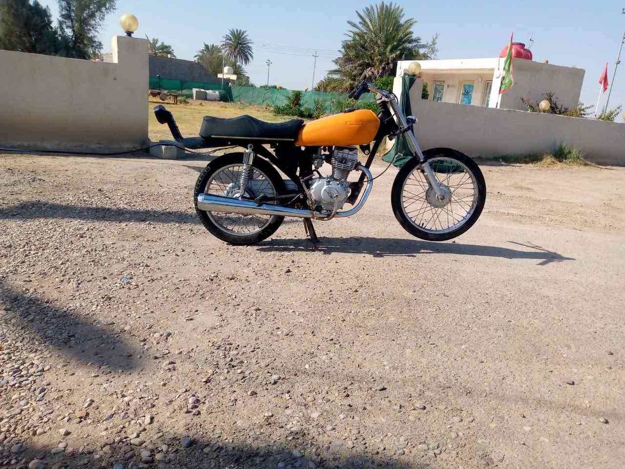 عمي السلام عليكم دراجه للبيع اوراق اصولي مكينه نامه مامفتوحه المكان الغراف السعر 600 وبيها مجال بسيط للشراي 
***********
