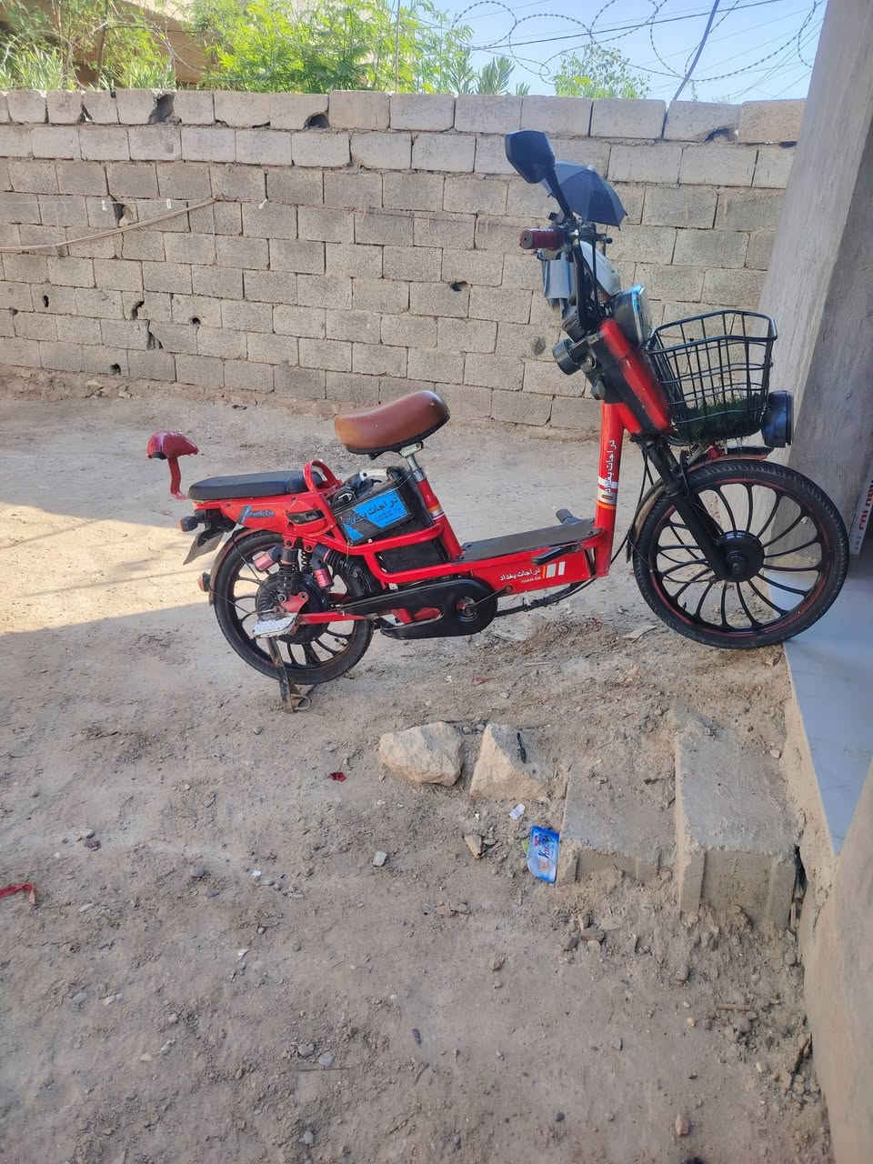 للبيع سته باتري سعر 300
***********
