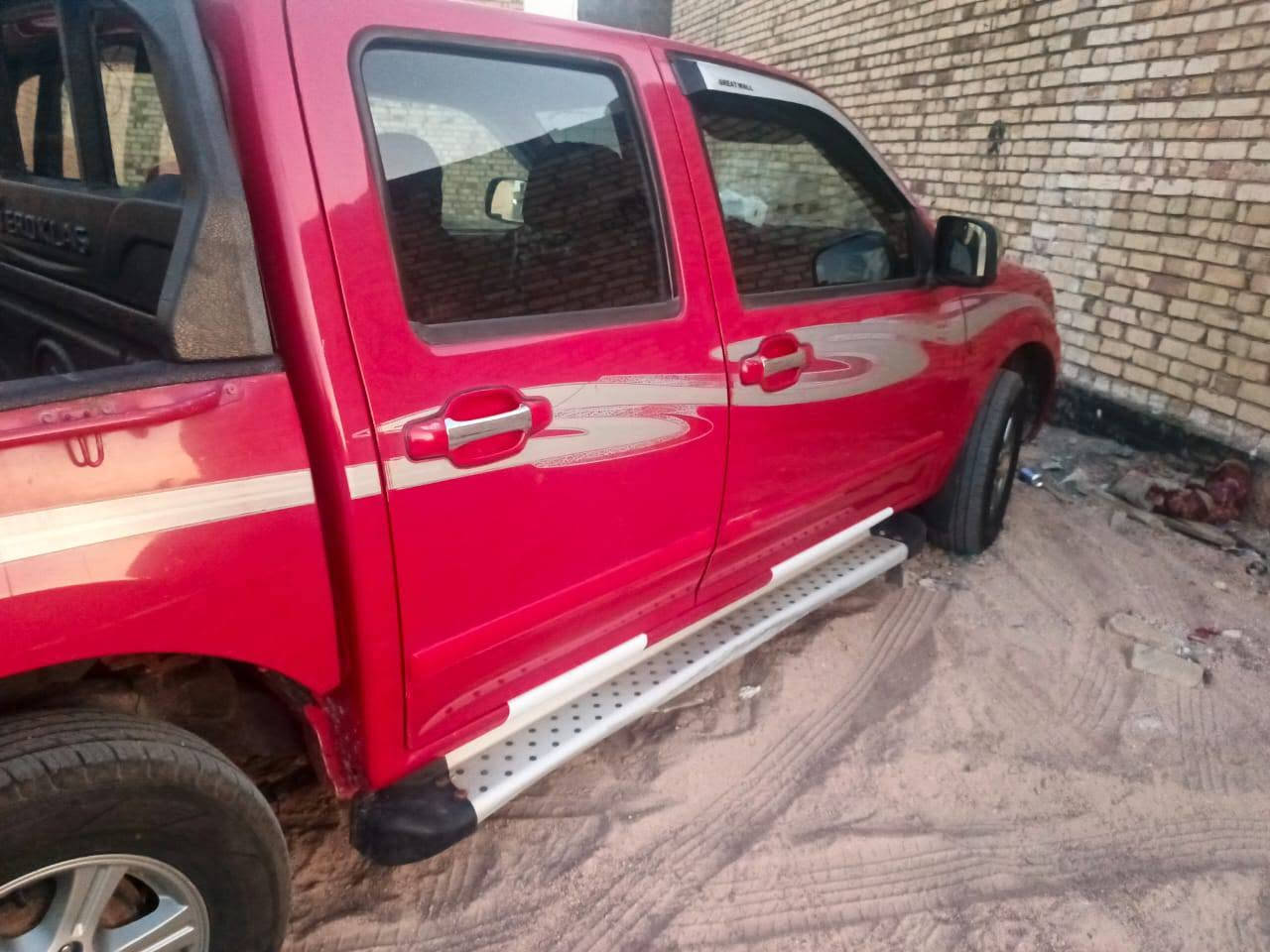 سيارة نوع كيرت ويل للبيع موديل 2015مكفوبة السعر 70ورقة وبيه مجال هاتف ‏‪***********‬‏ العنوان كربلاء طوريج ام الهوى

