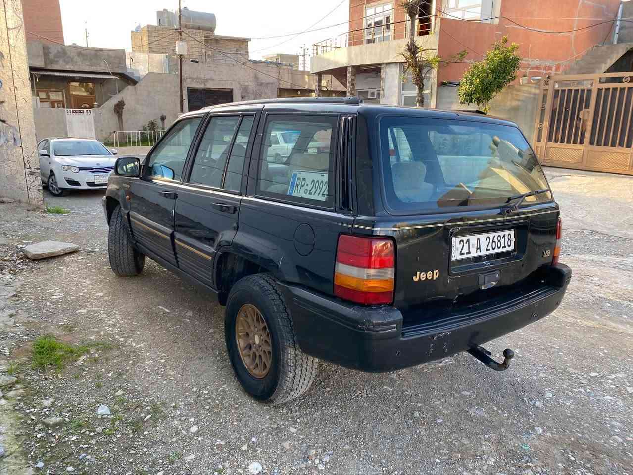 سەرەتا بەناوی خوای گەورە.                       ***********
جێب گراند چیرۆکی مۆدێل ١٩٩٥ رەقەم سلێمانی گێرو مەکینەی ئەرنەبی ٣٠٠٠. ی دیلکۆۆ هەتا بڵێی بە هەڵمەتو بەکێشە تەبریدو گەمی ئیش ئەکات گێرو مەکینەی بەشەرت ٤تایەی تازەی لەسەرە هەکەلی نمونەی دەعمە قورسی نیە  سەیارەکە تنوتۆڵو جایزە  ماڵی  دۆستە تەحویلو غرامە بڕاوە بەشەرت شوێن سلێمانی نرخی(٤٢)$ السليمانية, العراق
