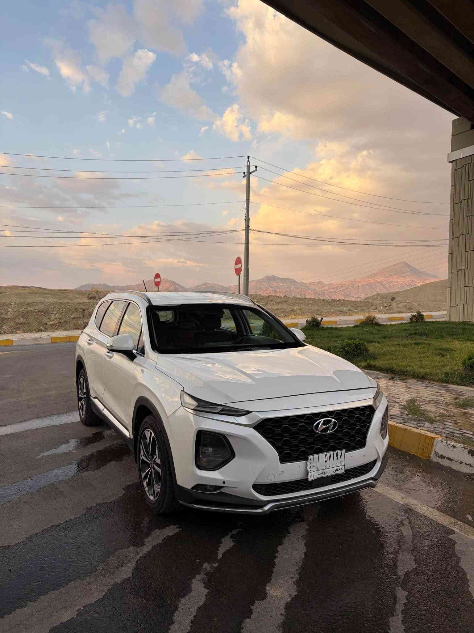 سانتافی ٢٠٢٠ دەبل ئەکسل مەنەفێست ئەسلی بێ بۆیاغ غرامە بەشەرتە   .نیە بەو نرخە ١٠٧$ *********** أربيل, العراق
