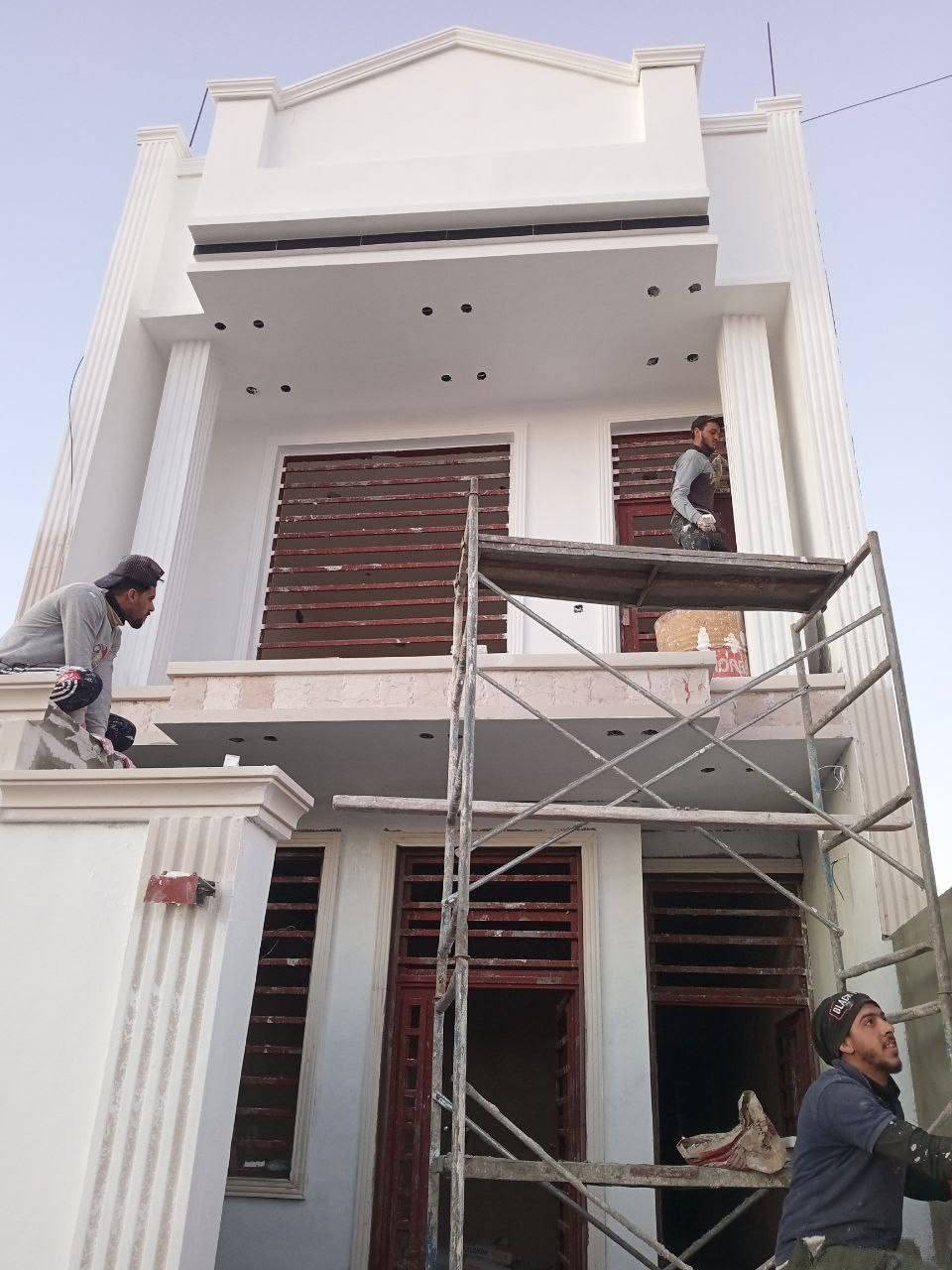 يوجد كادر متميز بدرجه اولى بشغل اللبخ عمل الواجهيات للاستفسار اتصال على الرقم *********** او التواصل على الخاص
