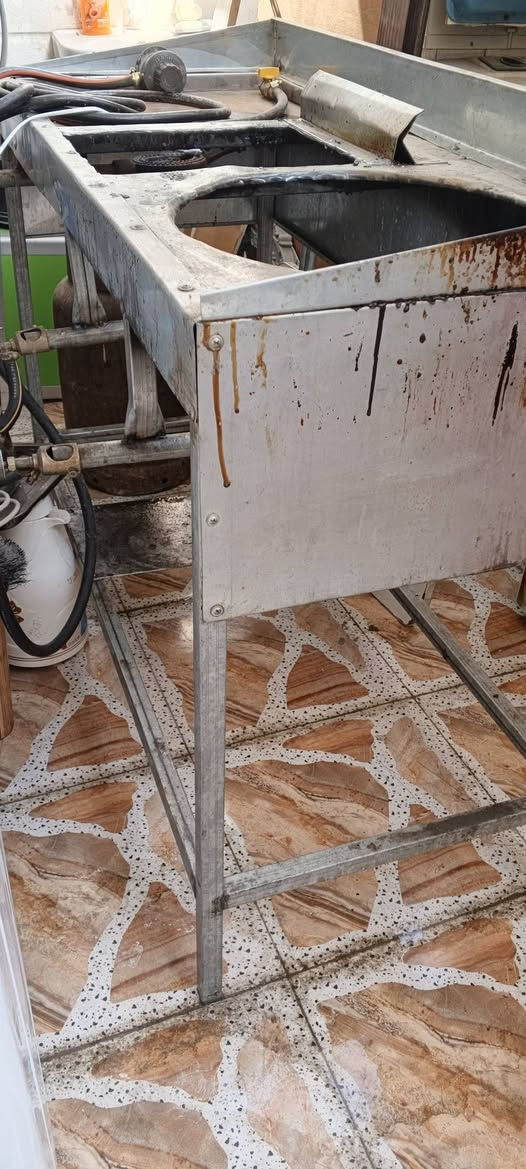 طباخ 3 عين • عارضة تبريد • مطبخ غاز