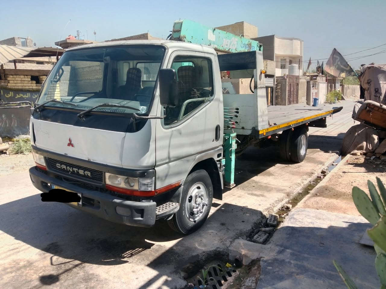 اخوان السلام عليكم كنتر بزون كرين سطحي موديل ٢٠٠١ كير ومكينه بالجيس تبريد وي السويج تخم تاير جهاز كرين وارد طنين و٥٠٠ لا كسر ولا فطر سلايتين بدي ياباني نزال رقم بغداد سيارة بلاديه اي نقص ما بيها للبيع السعر ١٣٠ ورقة العنوان بغداد حي طارق الاتصال بالرقم ***********
