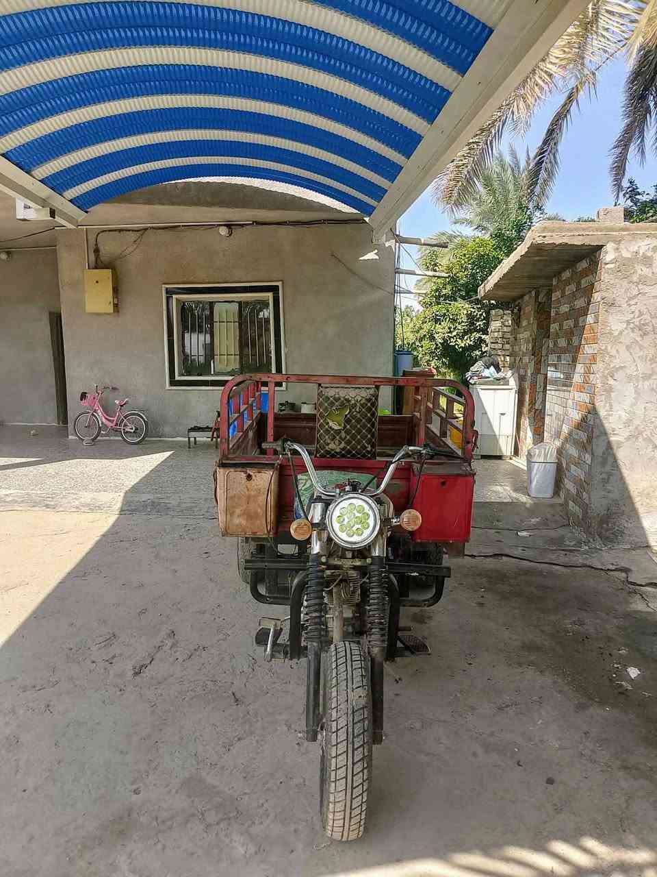 سلام عليكم ستوته دايوان موديل16محرك ناعم لاتنقيص ولاتبخيرهندر واحد تخم تاير     كهربائيات سلف عوزهة بس باتري بدون وراق المكان بغداد المدائن سلمان باك لسعر650. لشراي ***********

