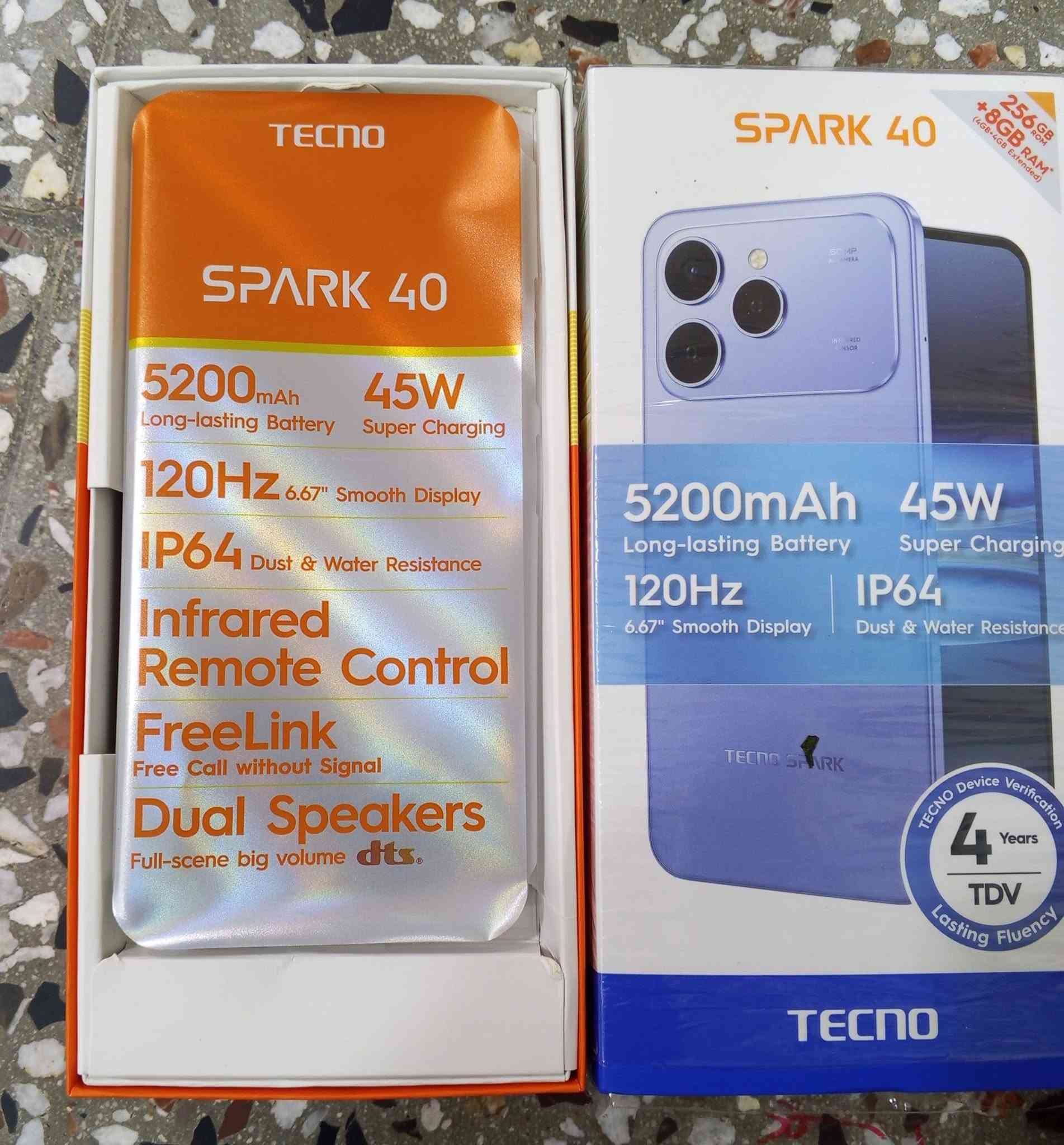 السلام عليكم ورحمه الله وبركاته 
من رخصت الادمن 
TECNO SPARK 40 
الجهاز جديد نظافه 100بل100 اللون اسود نفطي  
ذاكره 256 يدعم الذكاء الاصطناعي في تعديل الصور 
استخدام اسبوعين فقط الباكيت وملحقاته كامله 
للبيع او للمراوس بـ ايفون11 
المكان الفلوجه 
السعر 240 وبي مجال بسيط 
*********** بي واتساب
