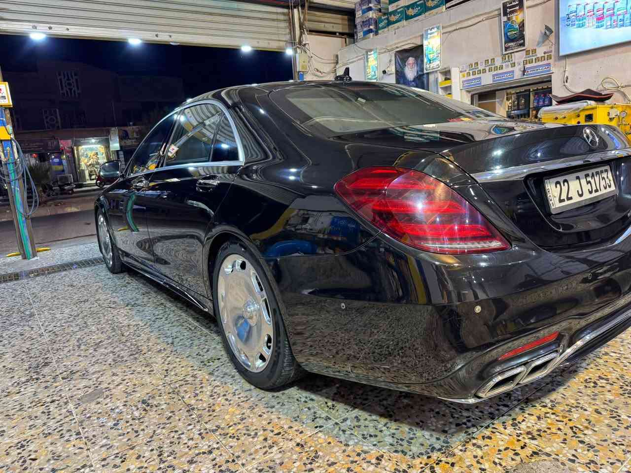 للبيع او مراوس 
السلام عليكم اخوان مارسيدس s350 ديزل محرك 6 سلندر موديل 2015 باب طويل وارد الماني 6 فصوص فوووول الفول 
رادار امامي وجانبي
بانوراما
داتاشو 
كامرات 360
قياده اليه 
مساج كشنات 
اوتوبارك 
5 بردات 
شاشات خلفيه 
كشنات تدفئه تبريد 
تحويل ثاني يوم السيارت جاهزه وبدون اي نقص السعر 26000 الف وبيها مجال للاستفسار الاتصال ع ***********
