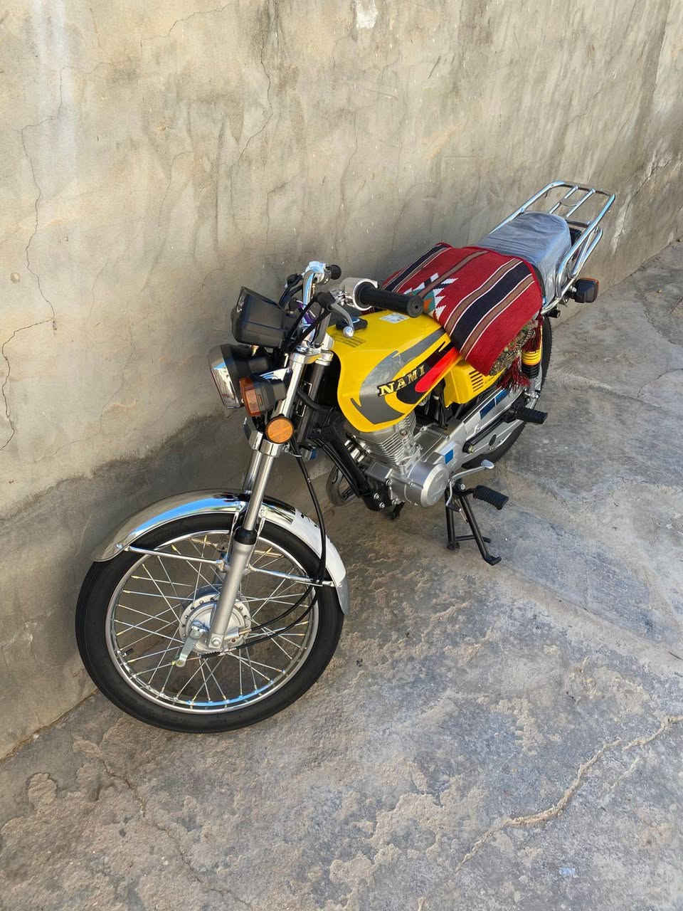 سلام عليكم شباب درجه سكنر موديل 27 نضافه فول مستعجل عل بيه كفاله عامه ‏‪***********‬‏  السعر  550 خابر وتدلل
