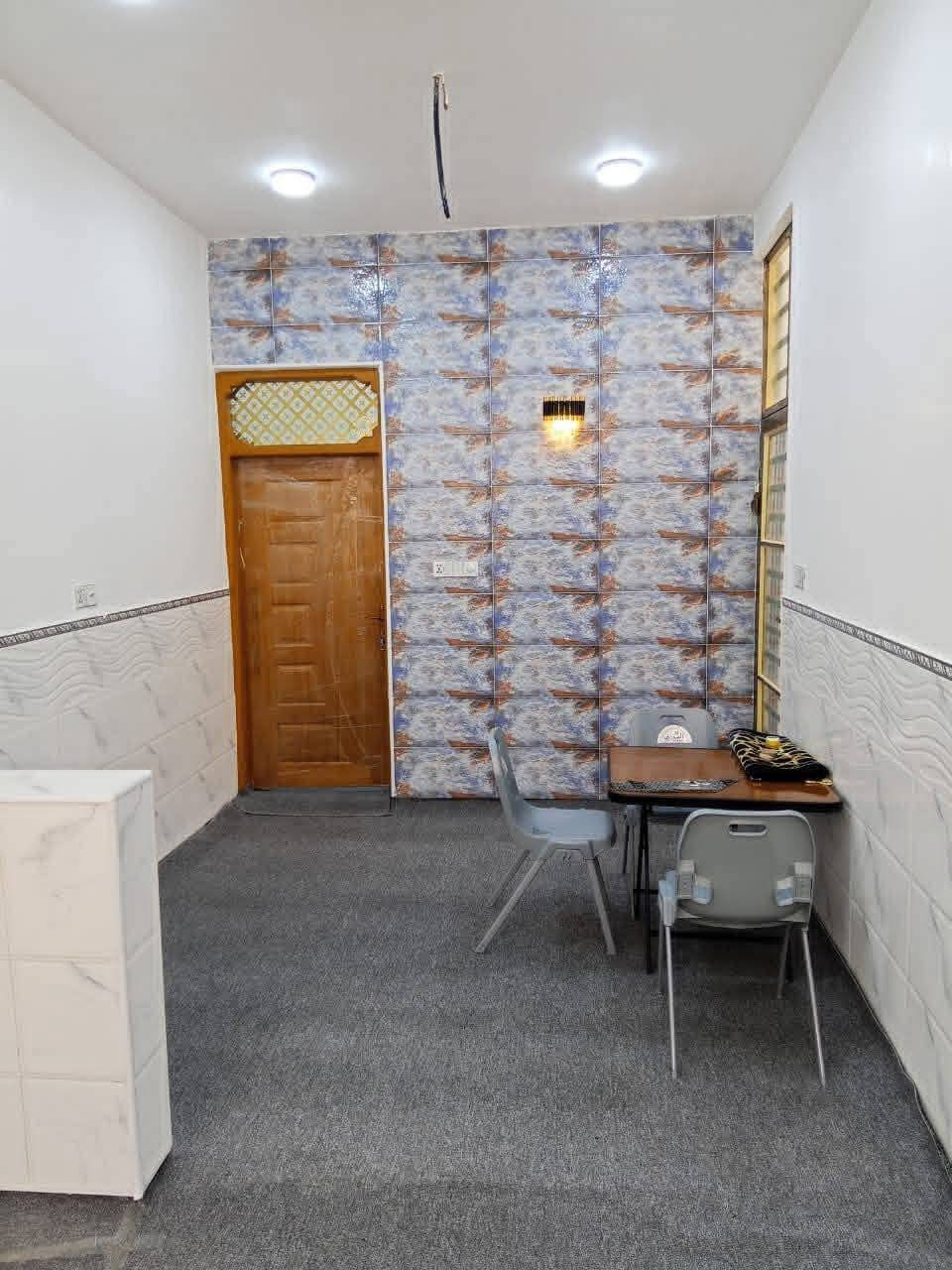 سلام عليكم دار للبيع المساحه 50 المكان حي ميسان بشارع الزوار البيت شغل مال جناي السعر 20 وبي مجال *********** @إشارة

