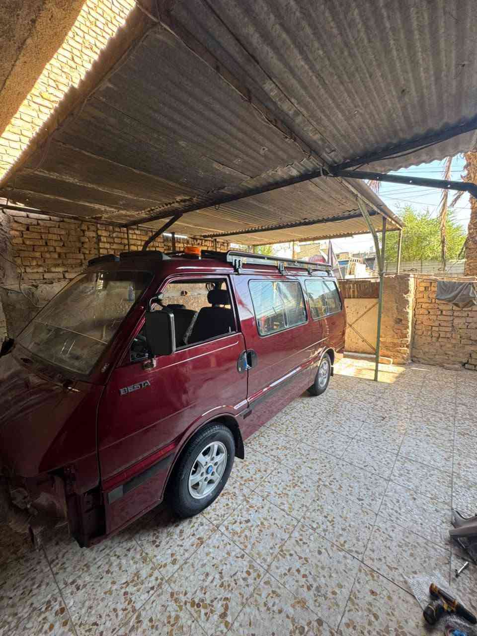 سلام عليكم البيع كيا بستا موديل ٩٥ لون ماروني سياره استوهه طالعه من تعمير تخم تأير ويل كب منغولي مصبوغه عل حديد بدون معجون مكاني بغداد شراي يتصل ***********
