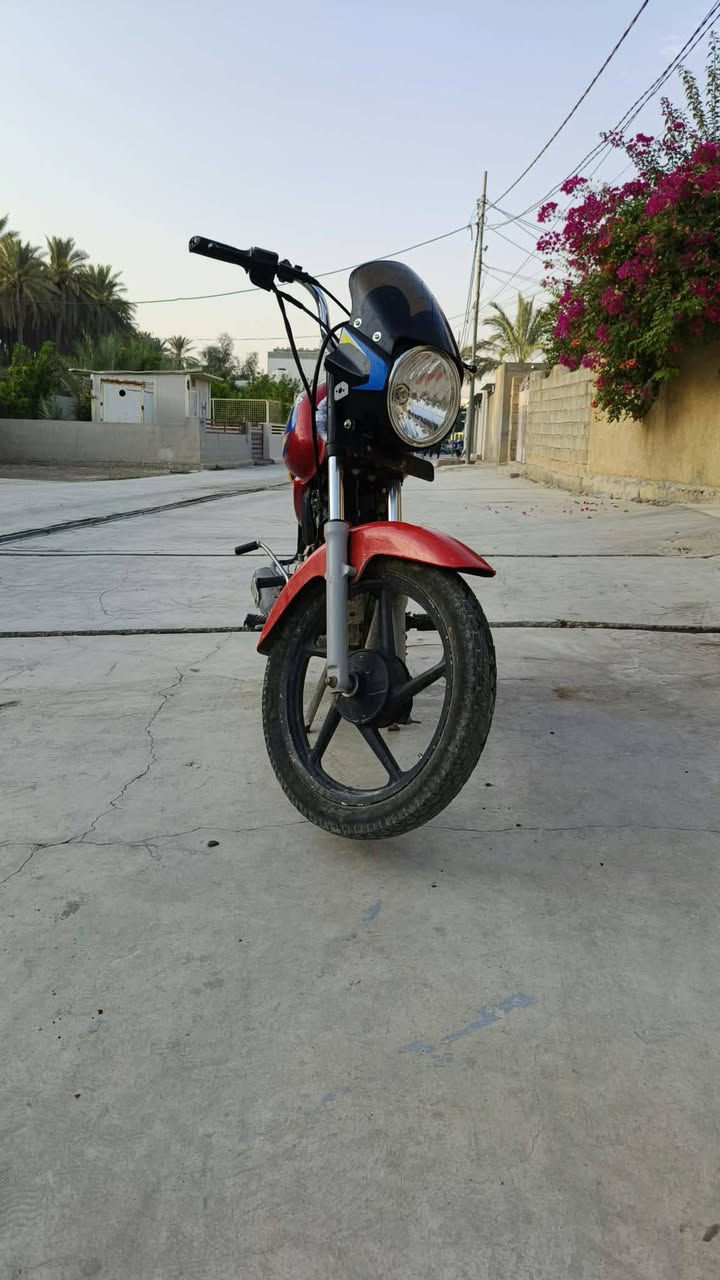 متاح دراجه بوكسر اربعه ٤ كير موديل ٢٠١٨ بدون اوراق كهربايات كلهه شغال السعر ٤٠٠ الف وبيه مجال 
للإستفسار واتصال ***********
