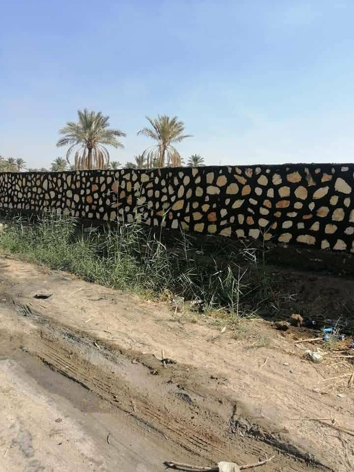 ابو علي البناء الحجر ***********
