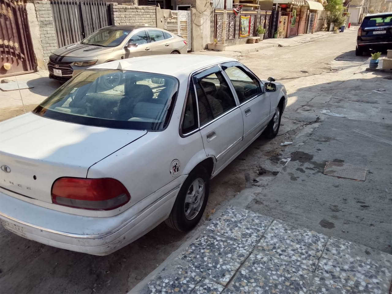 السلام عليكم برنس للبيع موديل 96 سنويه ل 28 عنواني بغداد البياع السعر 28 رقم الهاتف***********
