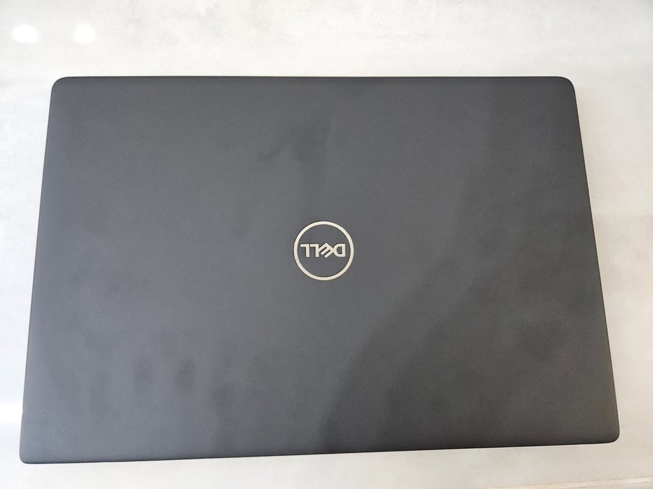 Dell Latitude
Core i5 10th gen
Ram 8 gb
Storage 256 gb
شاشە ١٤، ئەنتیگلەیرە ڕوناکی ناداتەوە بۆ چاو زۆر باشە
لمس نین
زۆر زۆر پاک و خاوێنن پاترییان زۆر باشە
تێبینی: سێ دانە بەردەستە

*********** كالار, السليمانية
