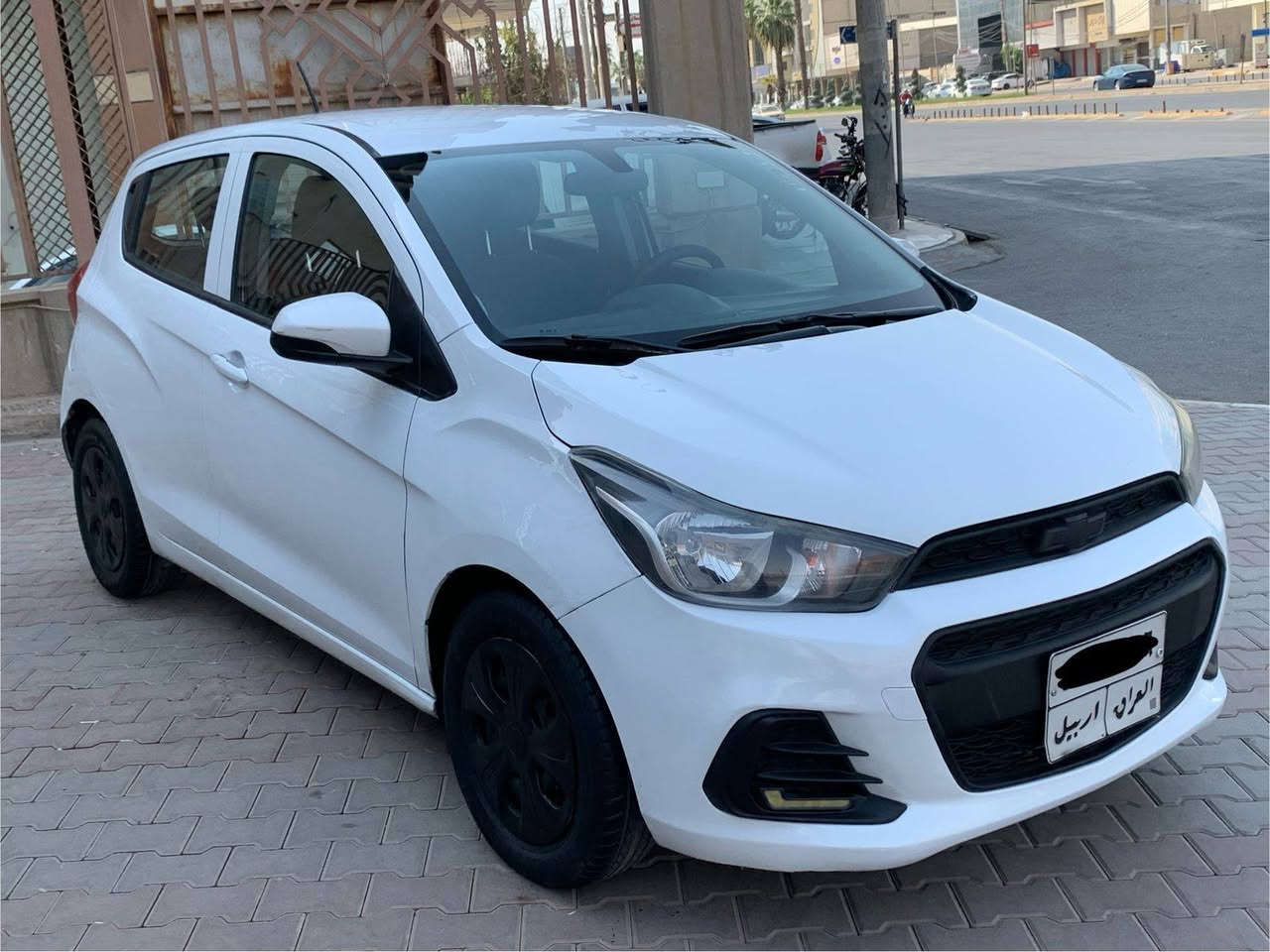 Chevrolet spark 2016
چوار پارچە و ساردە کوتەک ، تەبرید بێ کێشەیە و گێر و مەکینە نەکراوەتەوە و بەشەرت  هەزەو و سەنەوی بەسەر چووە و داوای 75 وەرەقە دەکەم و مەجالێکی برایانە.
ژمارە: ***********
