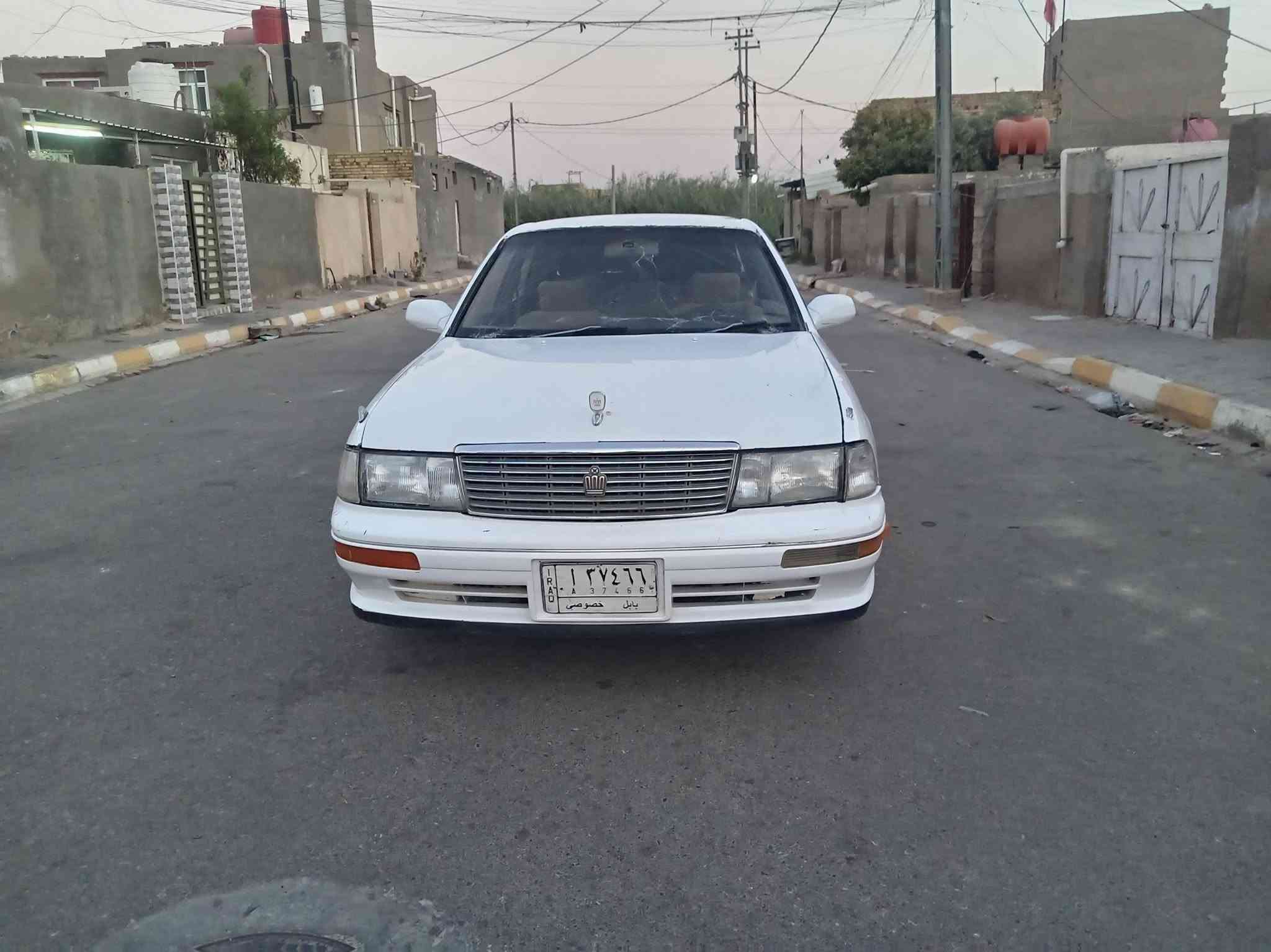السلام عليكم بطه موديل 93 رقم بابل مشروع وطني تحويل ثاني يوم سياره جاهزه مكينه وكير وحداديه تخم تاير دواخل جديده كهربائيات كلهه شغال مكفوله من الضربه والكص والنقل جثه السياره جاهزه بيع مستعجل قفله 43 الرقم *********** المكان واسط
