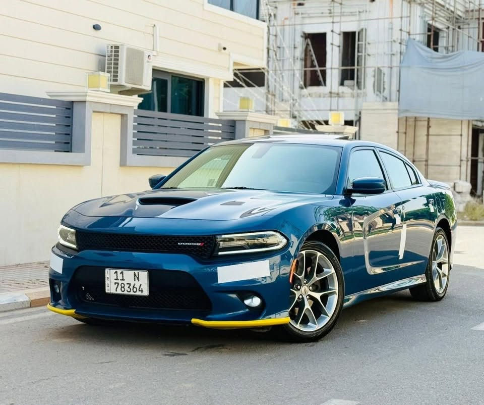 جارجر GT  للبيع او المراوس   
الرقم بغداد بأسمي
سنويه ورقم جديد 
الموديل 2023(خليجي) . 
وكاله هارلم 
السياره كفاله عامه من الصبغ والتبديل والبارد
الون : أزرق بحري
المحرك : V6.  3.6L .
المواصفات :
* شاشه كبيرة مع نظام ملاحة GPS .
* الشاشة مع اوپشنات SRT . 
* سستم صوت الپاين مع سماعات پريميوم .
* فتحت سقف (سلايد) . 
* مقاعد جلد رياضية . 
* مقعد السائق كهربائي . 
* حساسات خلفية . 
* تشغيل عن بعد . 
* محدد سرعة . 
* تلفون بلوتوث . 
* كاميرا خلفية .
* مرايا متحسسة للاضاءة العالية .
* كير شفتر بالستيرن . 
* دخول ذكي (بصمة) .
العنوان : بغداد الكرخ

الهاتف : ***********
مغلفه : PPF ضمان 10 سنوات

السعر:٢١٠$ بيع مستعجل
