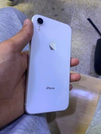 آيفون XR • ٦٤ جيجا • بطارية ٧٨٪