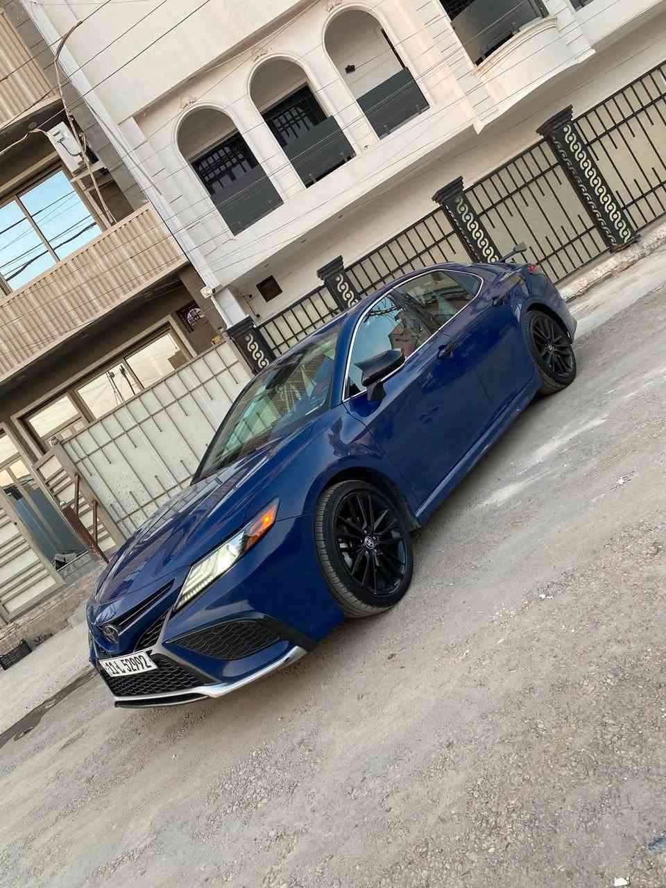 السلام عليكم 
للبيع كامري 2023 
فئه xse بانزين وليس هايبرد 
بصمه 
تشغيل عن بعد 
اشاير بالمري
  بك لايت led
كشنات جلد +كشنات كهرباء +تدفئه كشنات
كامره خلفيه دوارة
شاشه حجم كبير + عداد دشبول دجتال sport
ويل رياضي حجم 19
رادار امامي خلفي جانبي فول 360درجه
توقف ذاتي 
نقطه عمياء
تحديد مسار
كروز سرعه 
شفتات ستيرن 
تحكمات ستيرن 
ثلاثه انظمه قياده
اوتو هولد + سايد بريك بصمه
شاحن وايرلس 
تبريد قطعتين 
اناره داخليه بلاديه
حجم المحرك 2500 دبل كزوز + كزوز بلادي 
السياره حادثها خلفي بجم كبس بدون ايرباك قبق جنطه فقط 
*********** 
السعر 208
