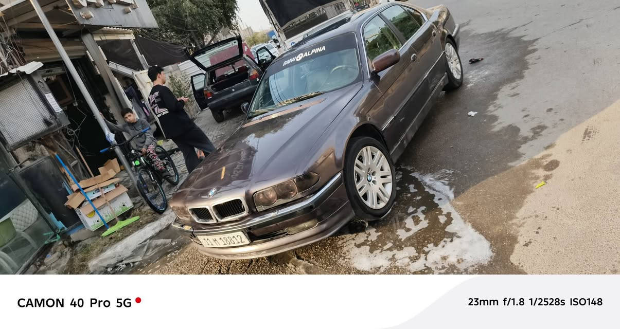 بي إم خفاش 730/ فول موصفات موديل ١٩٩٥ محدث ٢٠٠٠/ فتحه تبريد شغال قطعتين  داخل جلد  كير تمساح / كير إس / برده خلفيه صندوك شفط  / صدر جديد  دبلات جداد مكينه بيه خيط تبخير شي بسيط/ سياره شغاله وتبريد فول  بيه نواقص بسيطه سعر ٤٥ وبيه مجال  مكاني بغداد  ‏‪***********‬‏
