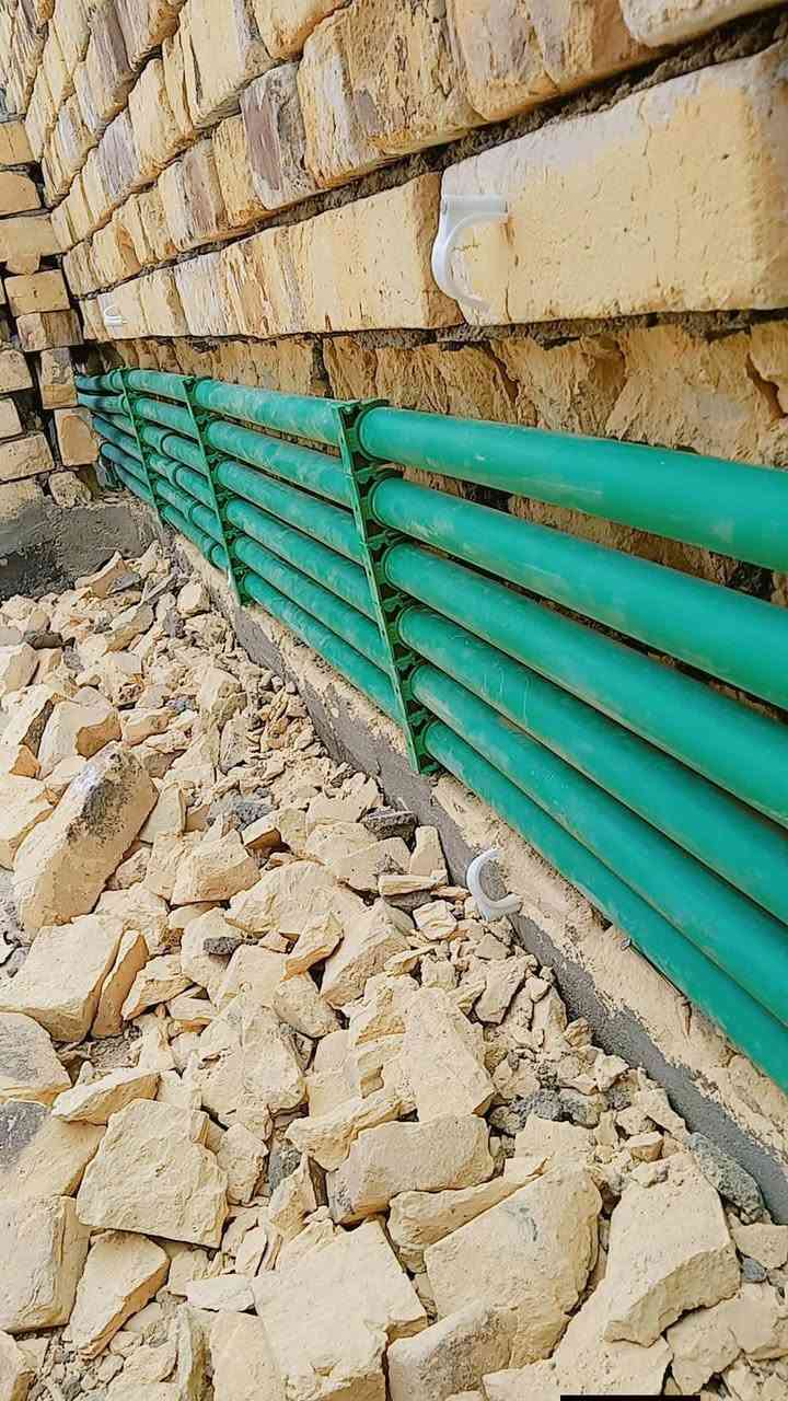 خلفه تأسيس ماء ومجاري شغل مرتب درجه اولى شرط الفحص وبأسعار مناسبه جدا للتواصل خاص او اتصال وبالخدمه ***********

