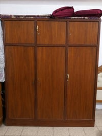 للبيع • دواليب • اثاث