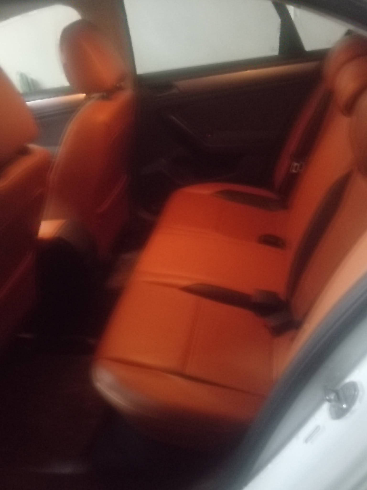 سلام عليكم جيته بوره للبيع بعد شريكه
رقم اربيل هزه وسنويه جديده ل ٢٠٣١
بسم صاحبه محرك ١٥٠٠ سياره جديد
السعر ١٢٨ بيها مجال مكان صلاح الدين قضاء الدور
*********** اني مكلف بل النشر
