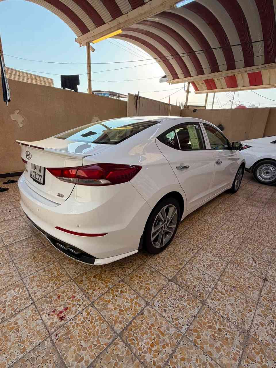 السلام عليكم النترا سوبر فول واحد ع واحد بصمه فتحه حساسات امامي خلفي كامره امامي خلفي  موديل 19 كفاله محرك وكير تخم تاير سياره حداده جاهزه  سياره ماشيه 138 سياره جديده كارتون رقم بصره تحويل ثاني يوم  مكان سياره بصره لاسفسار رقم ***********
