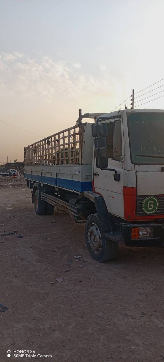 السلام عليكم من رخصت ابو الكروب سيارة البه للبيع مديل 96. المكينه سوبر . رقم بغداد
المكان بغداد
رقم الهاتف ***********

