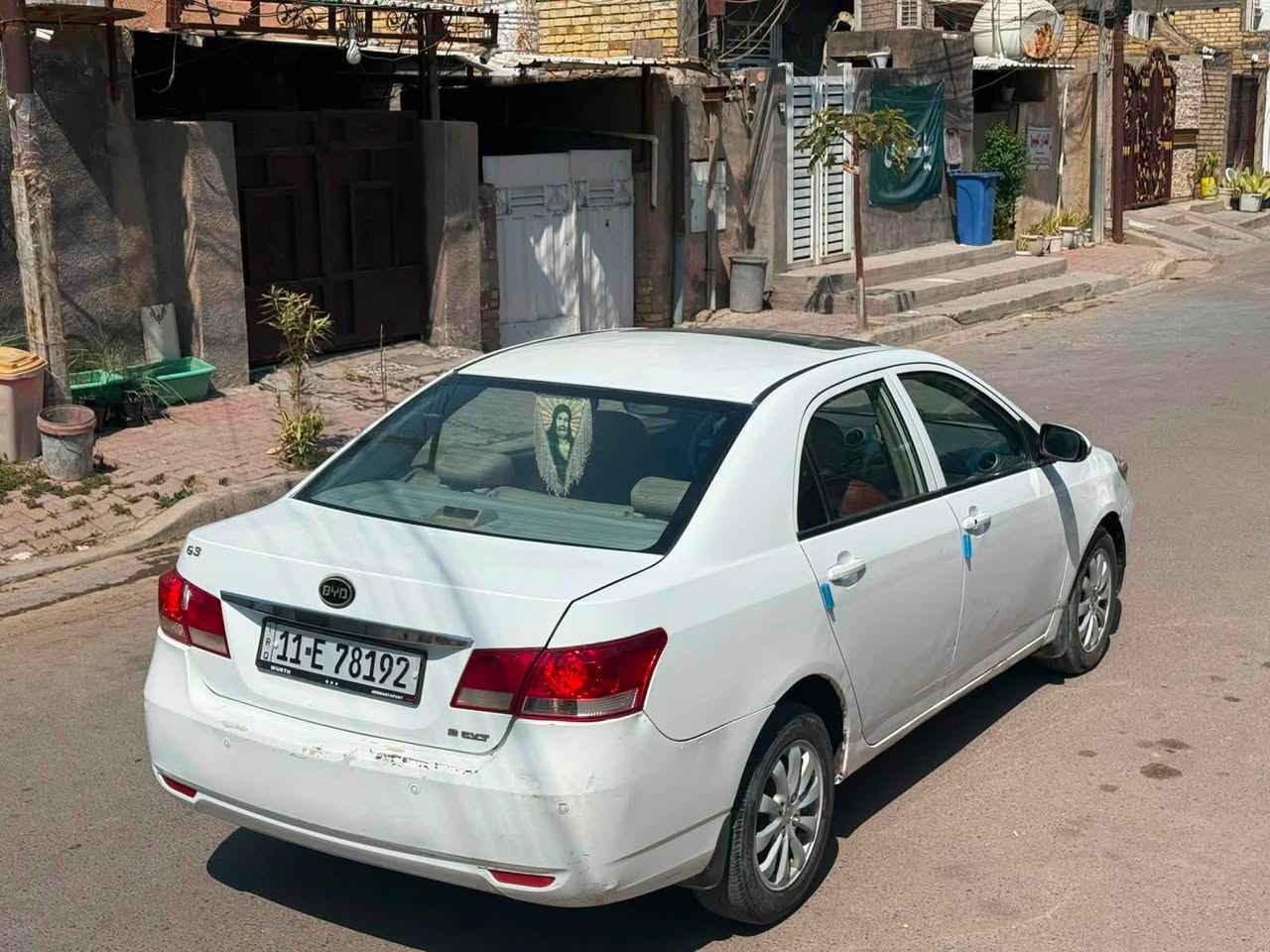 السلام عليكم BYD.  G3.   2016 
مكفوله من ضربه وصبغ وتبديل وجراد مك كلشي مكفوله كير محرك صدر تخم تاير تبريد جاهزه من كلشي سياره خير من الله فول مواصفات بصمه تشغيل عن بعد حساسات كشنات جلد اشاير بل مري كير اوتماتيك المرغوب سياره بسمي سنويه جديده 2029 هزه جديده رقم 11 بغداد انكليزي وسياره كامله مكمله وجاهزه من اي نقص عارضها 55 وبيها مجال سياره كلش حلوه الله شاهد بيها فقط بارد جوى باب الصدر شي بسط ان موضحه بل صوره مماثر ابد وسياره كلش حلوه شوف العين مبينه سعرها 55 وبيها مجال حك الجيه
مكاني بغداد رقمي ***********
