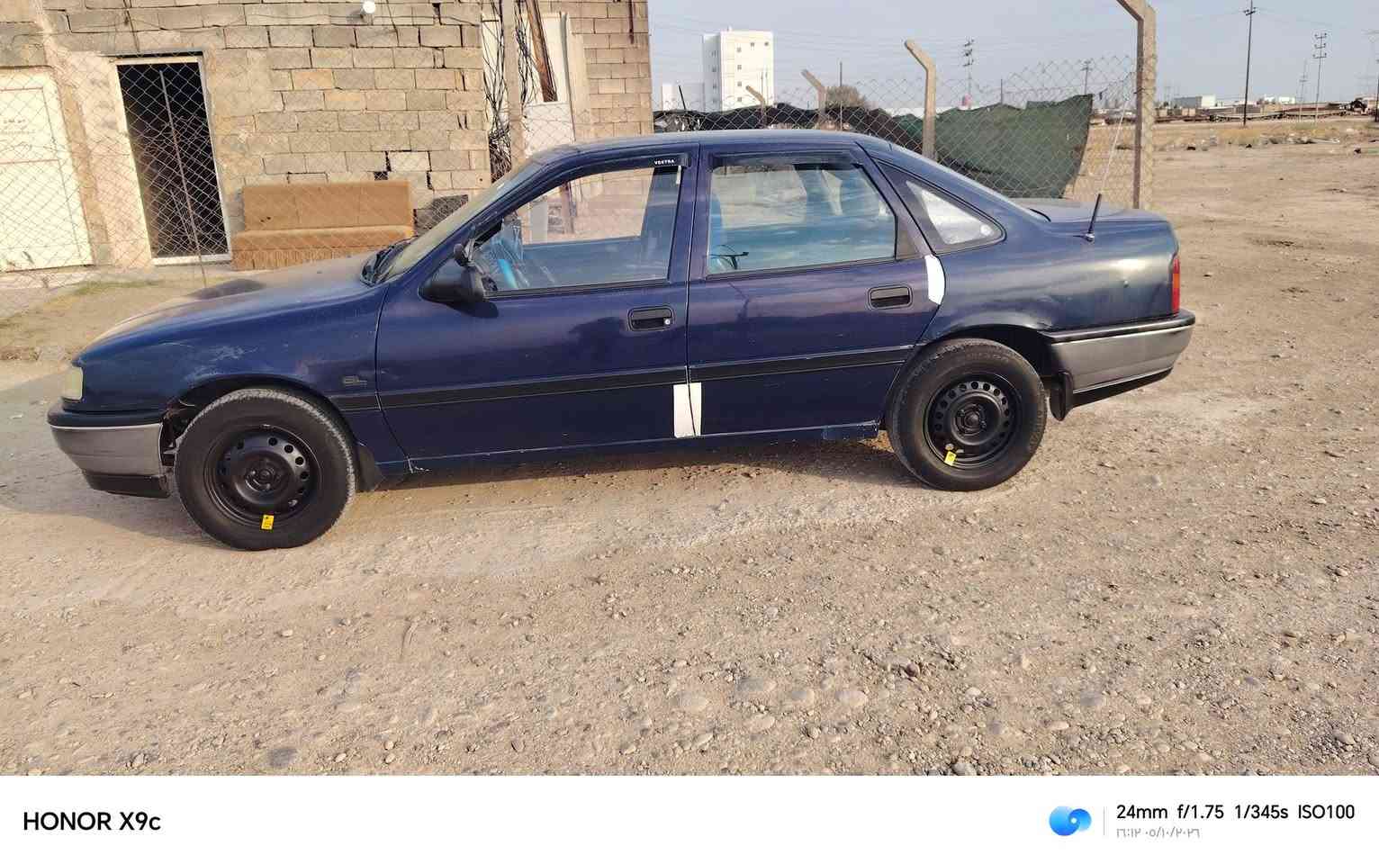 اوبل فيكترا • ١٩٩٢ • محرك ١٦٠٠
