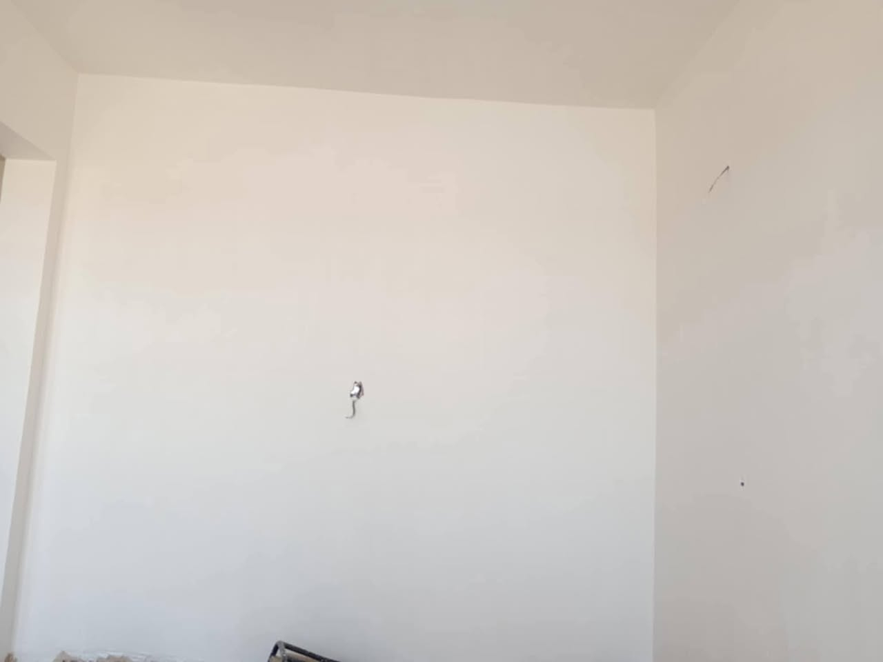 لباخ سمنت وجص وبورك شغل درجه اولى استلام مهندس مكاني نجف ***********
