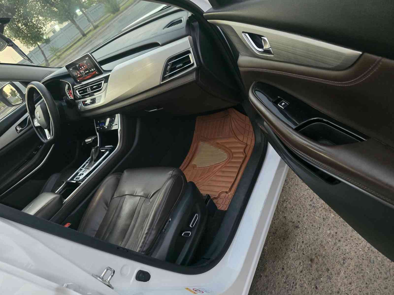 شانجان CS75 • ٢٠٢٠ • ٦٥٠٠٠ كم