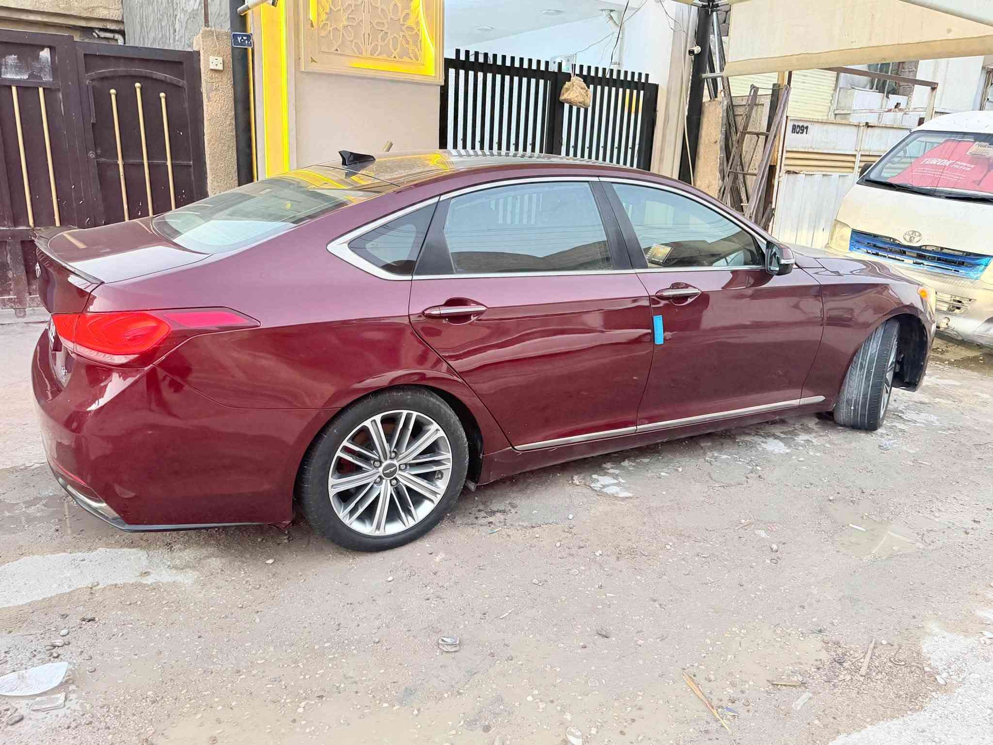 جينيسس G80 • ٢٠١٧ • V6 ٣.٨