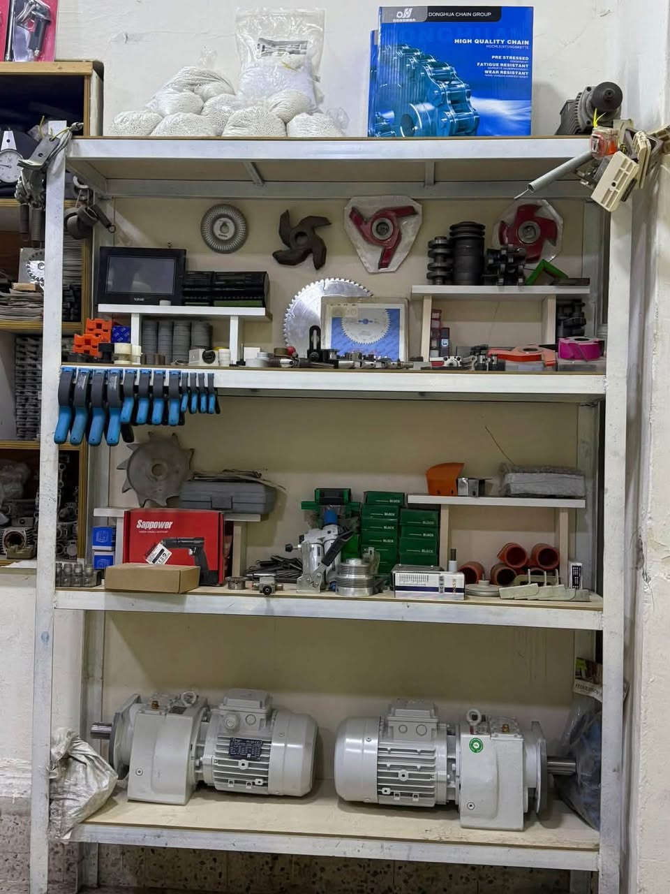 🔧 جميع قطع غيار مكائن النجارة متوفرة 🔧
📍 كركوك – خلف غرفة التجارة
🚚 توصيل لجميع محافظات العراق 🇮🇶

📞 ***********
📞 ***********
